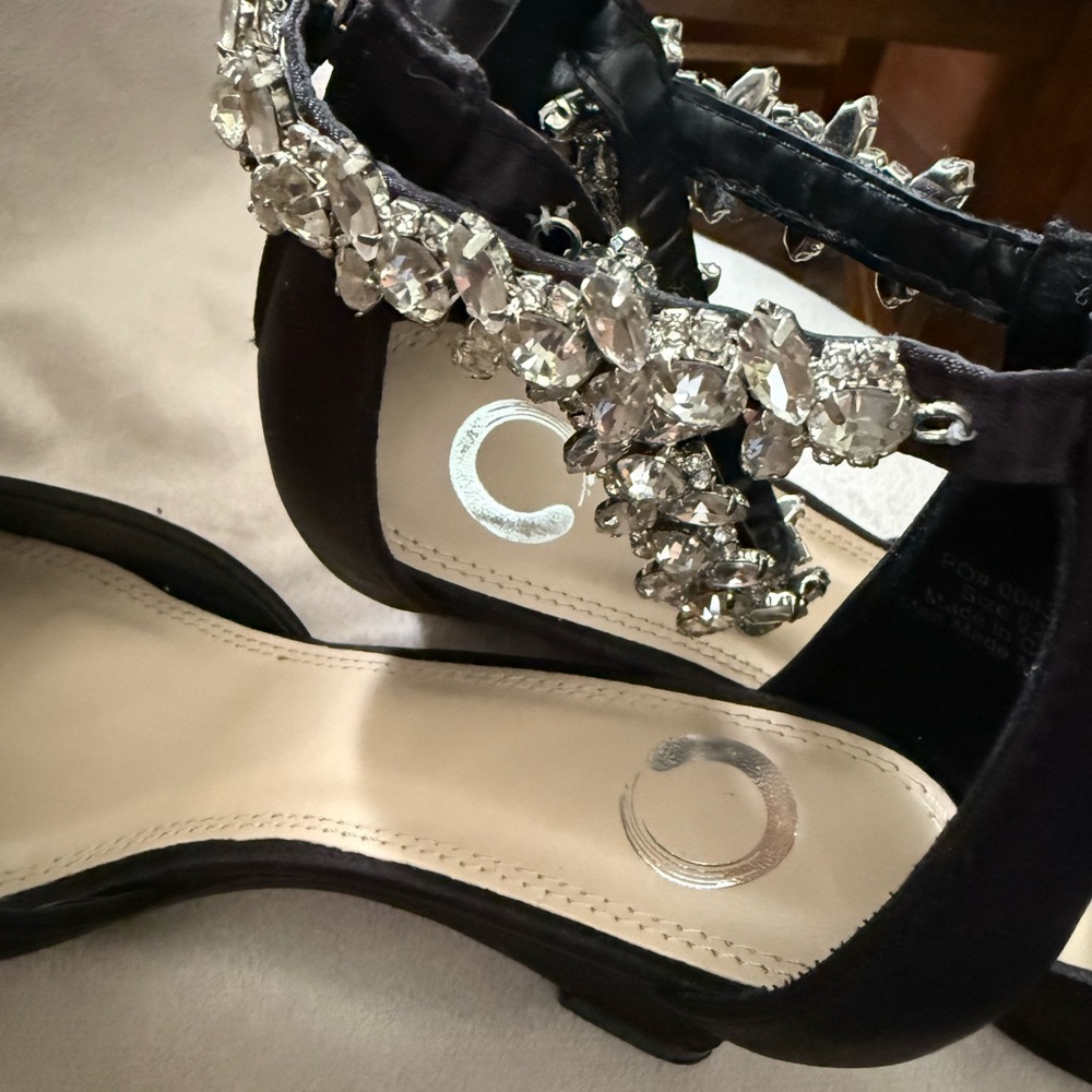 Elegant Black and Silver Women's Sandals